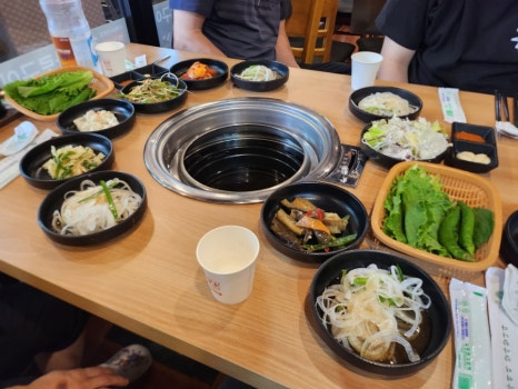 백년식당화로구이 이미지
