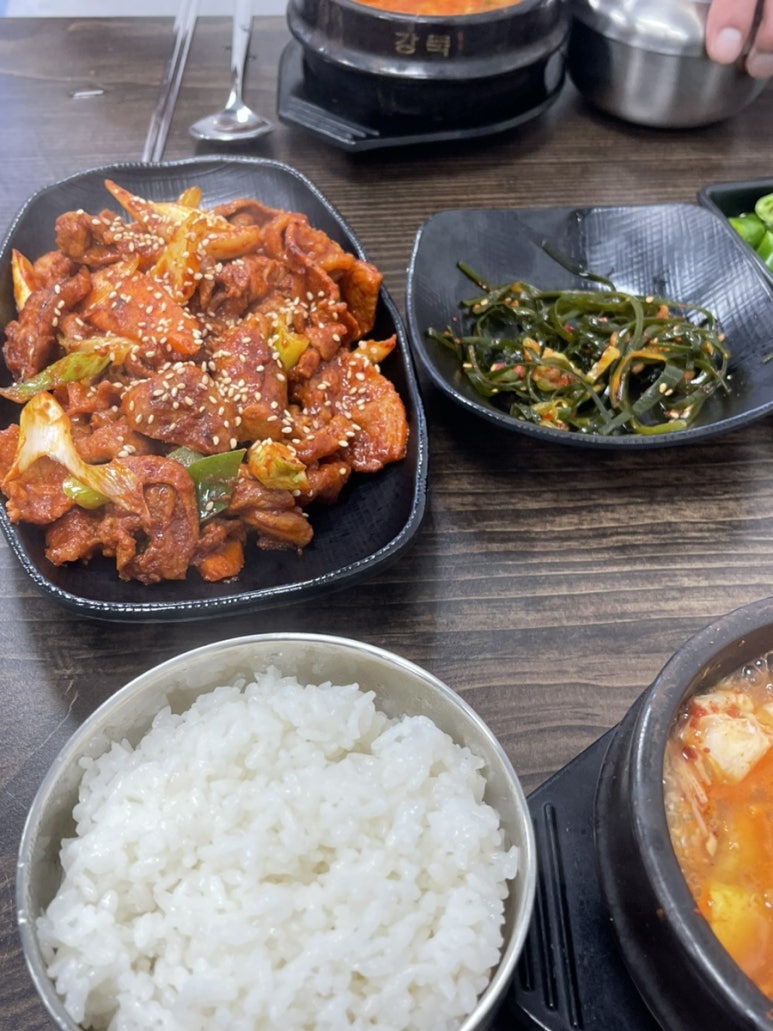 오늘도제육 이미지