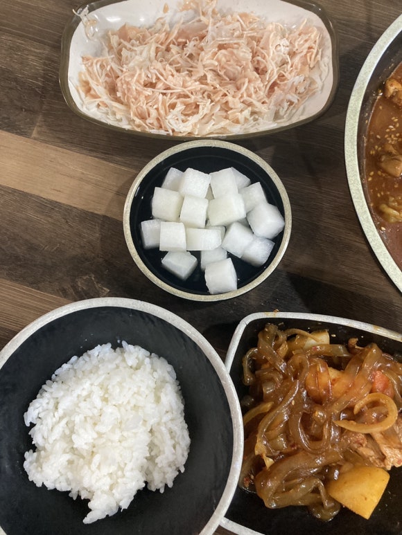 형두네율하찜닭 이미지