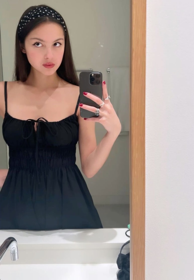 올리비아네일 이미지
