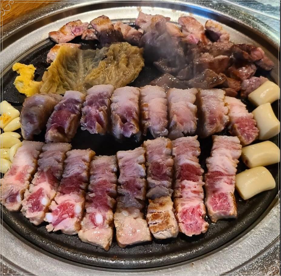 고기굽는남자 이미지