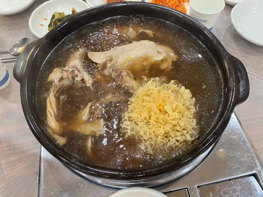 용봉백숙 이미지