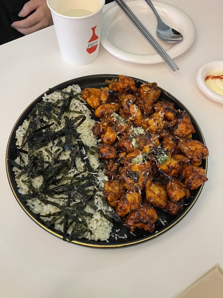 노모어피자경희대점 이미지