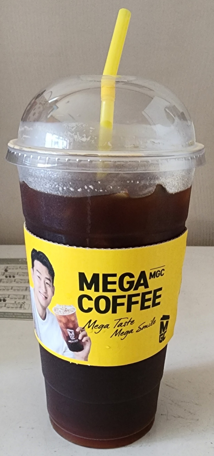 메가커피 이미지