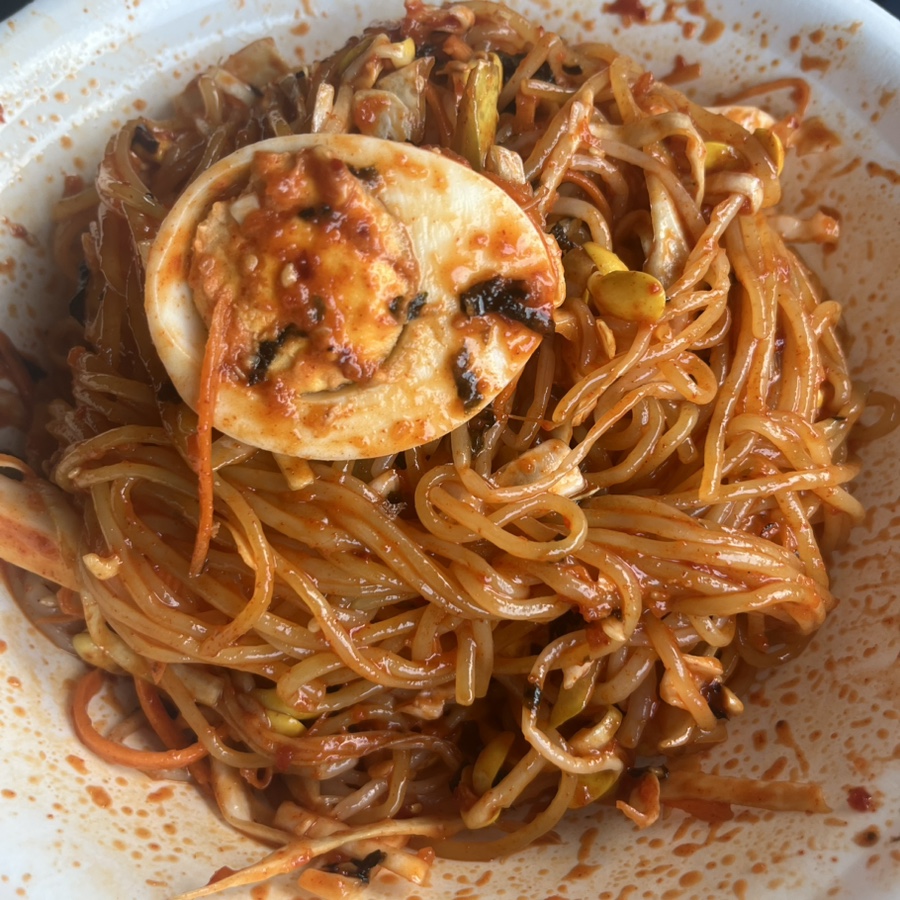 주먹쫄면 이미지