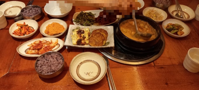 생생이두부보쌈 이미지