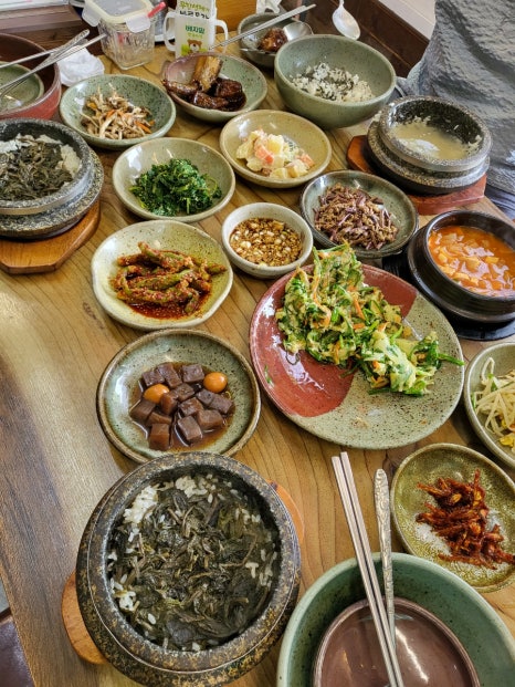 윤가네곤드레밥 이미지