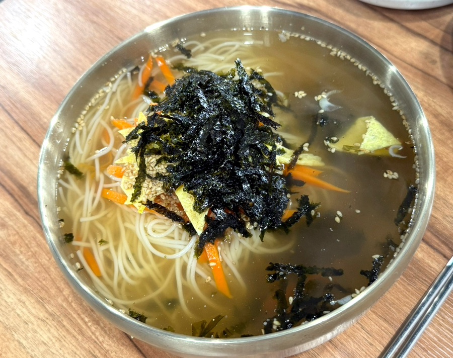 동해멸치국수 이미지