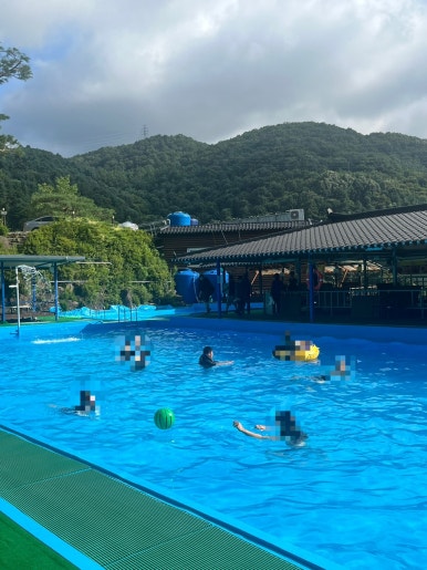 왕방산풀장가든 이미지