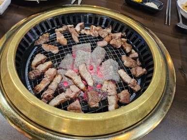 청년고기장수 이미지