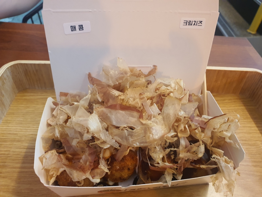 모찌네타코야끼 이미지