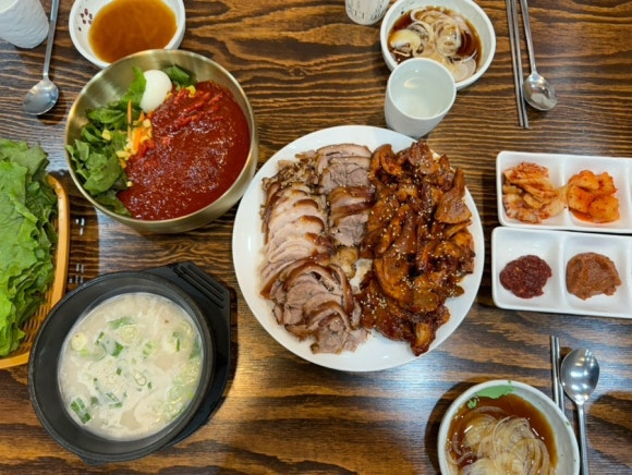 반송행운정왕족발 이미지
