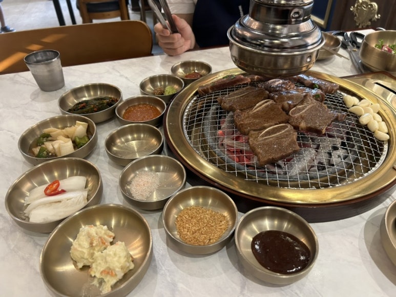 이천화로숯불갈비 이미지