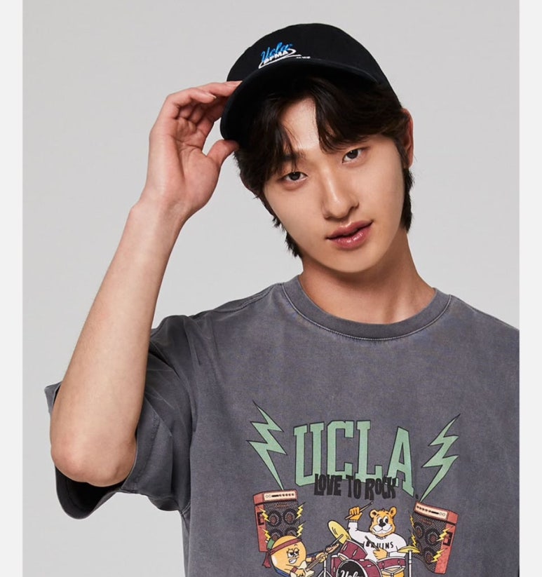 네컷룩북 이미지