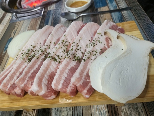 돈갈비 이미지