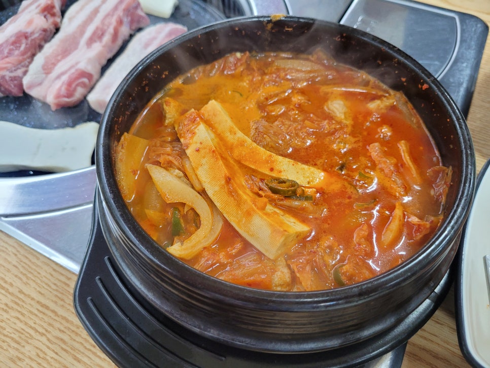 금복돈육식당 이미지