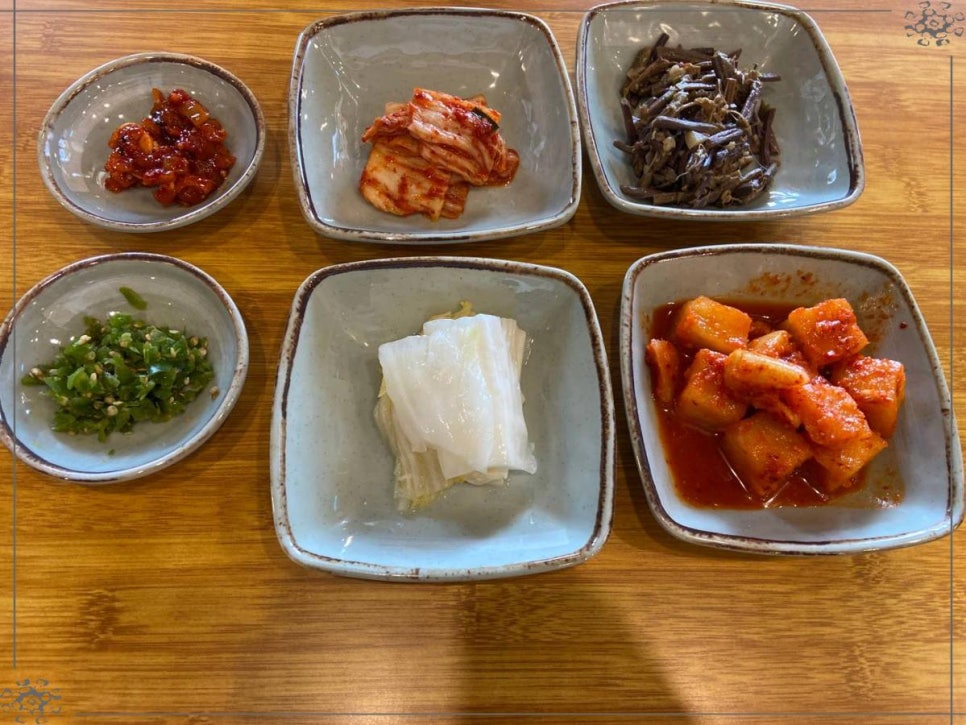 하늘 국밥 이미지