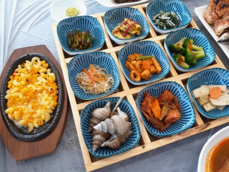 본전횟집 이미지