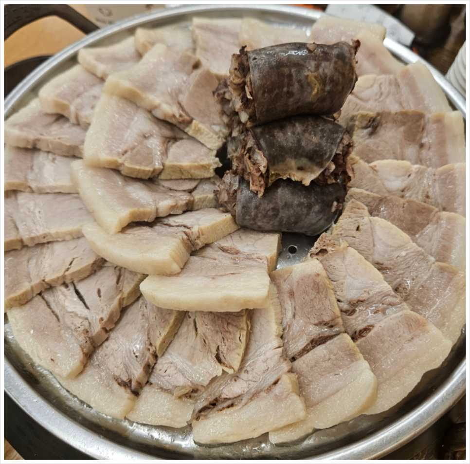 마니국밥 이미지