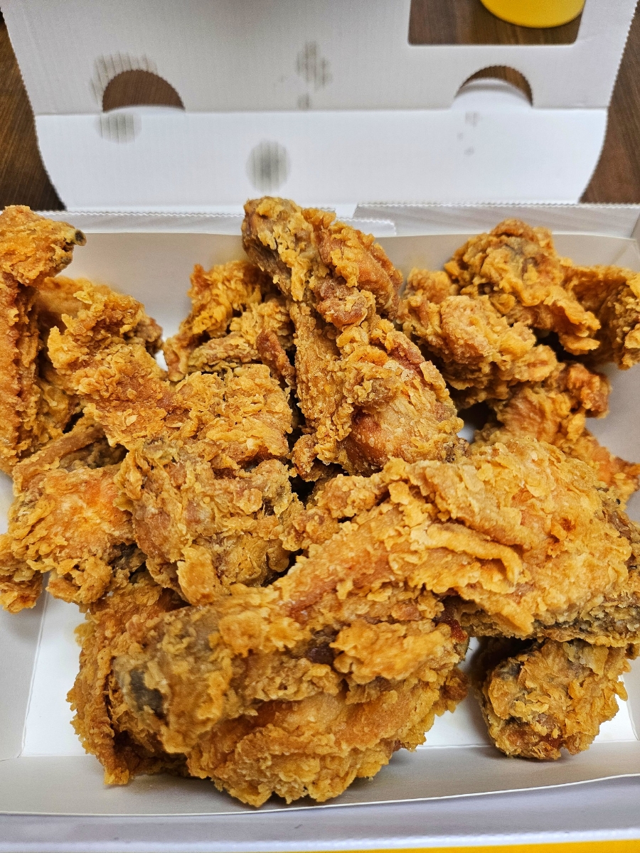 비비큐동해천곡점 이미지