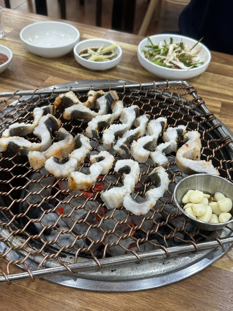 갯마을숯불장어구이 이미지