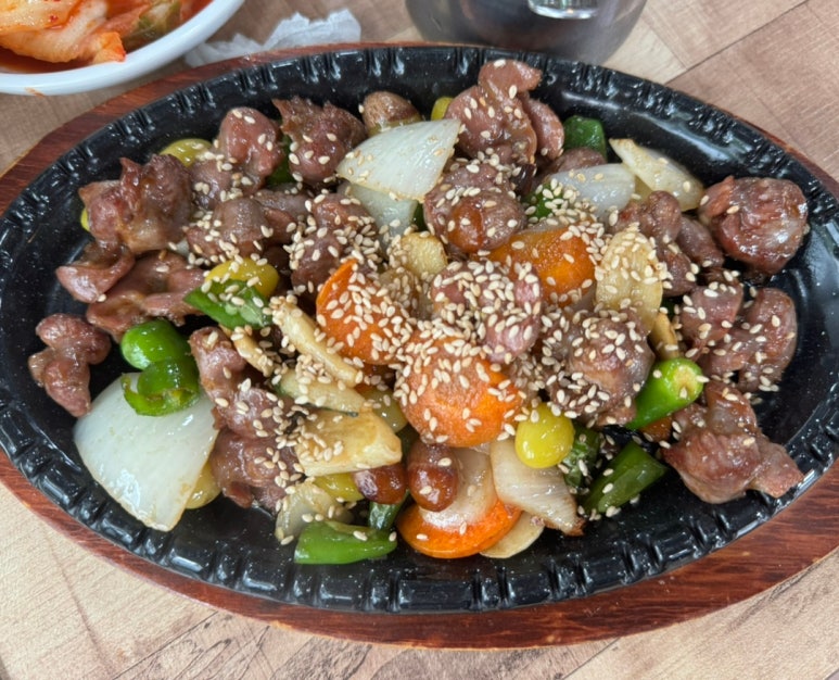 건강한닭한마리 이미지