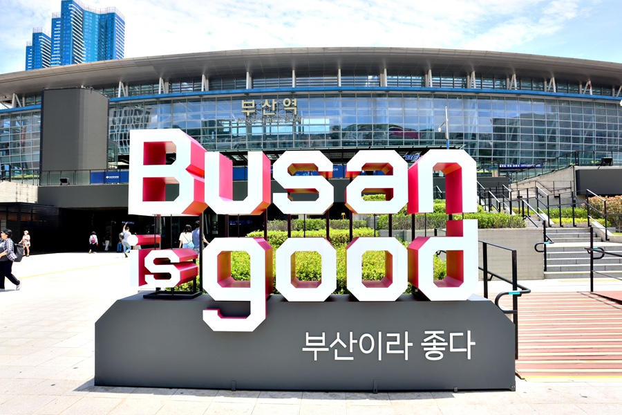 황금밀면 이미지
