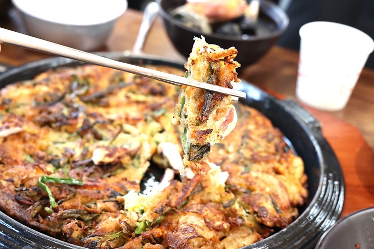 황금해물칼국수 이미지