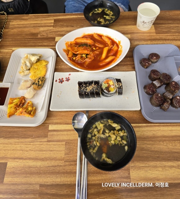 탁이네 이미지