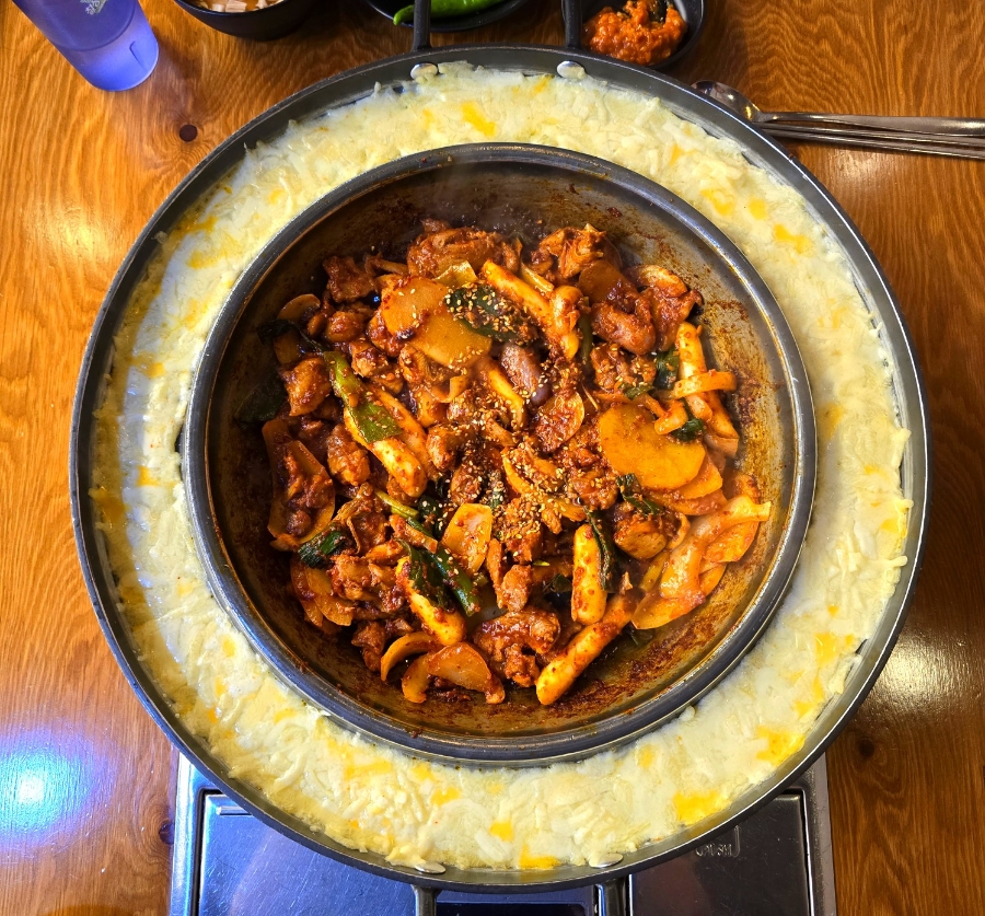 유가네닭갈비거제아주점 이미지