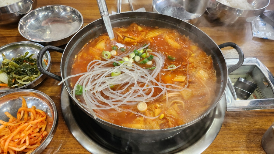 탕가네생고기김치찌개삼겹살 이미지