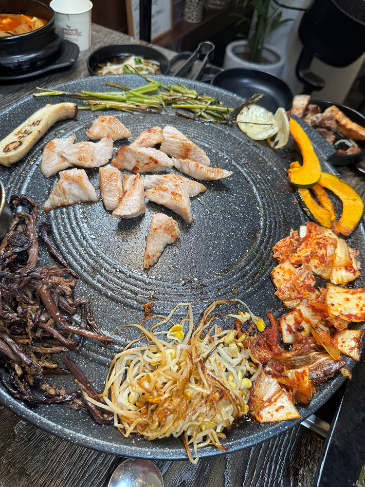 향돈 이미지