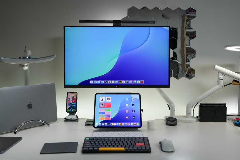 유그린 USB-C 도킹스테이션 멀티 허브를 이용한 아이패드 프로 7세대와 아이패드 미니 6세대 4K 모니터 연결 이미지 2