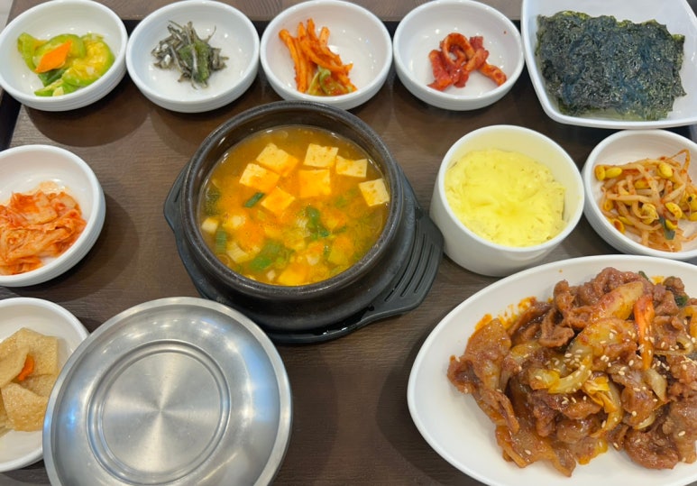 청담골 반상 이미지