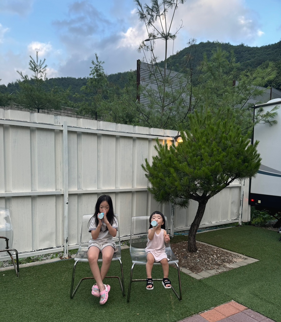 드위트리 카라반 가든 & 글램핑 이미지