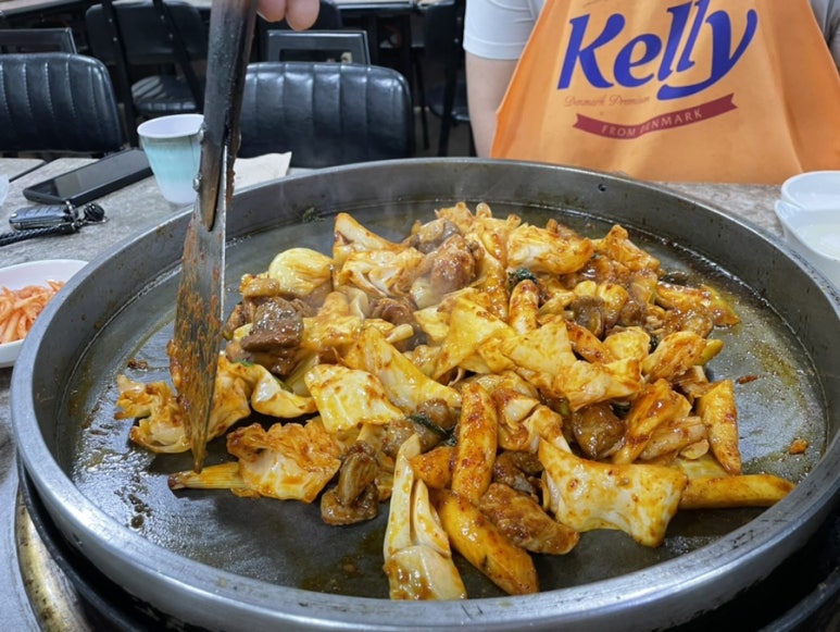 오리갈비닭갈비 이미지