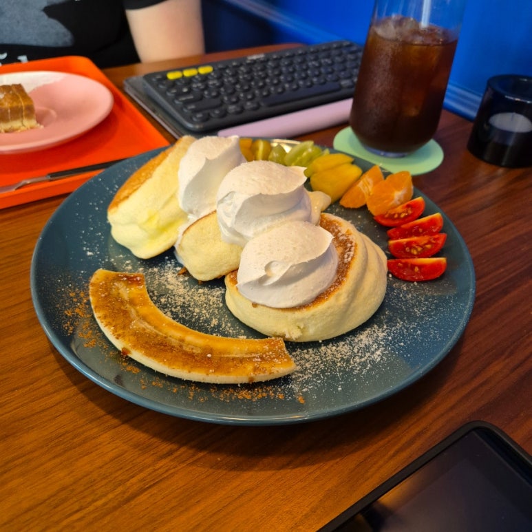 카페준 이미지