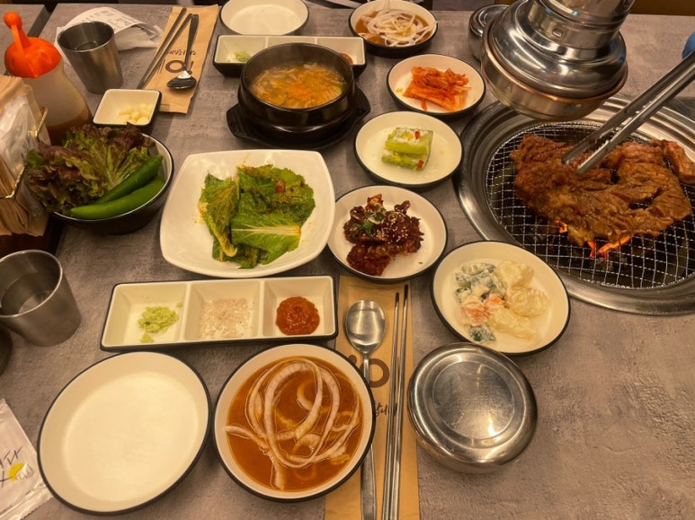 삼각산양념갈비 이미지