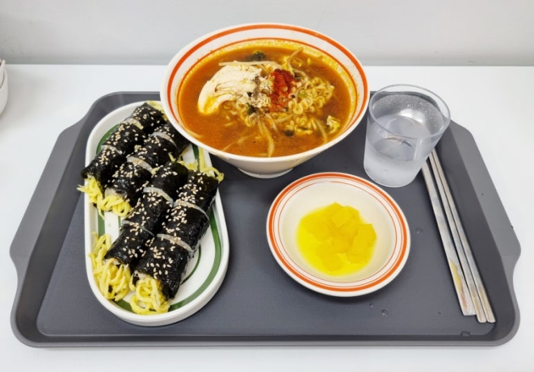 쪼꼬미김밥 이미지