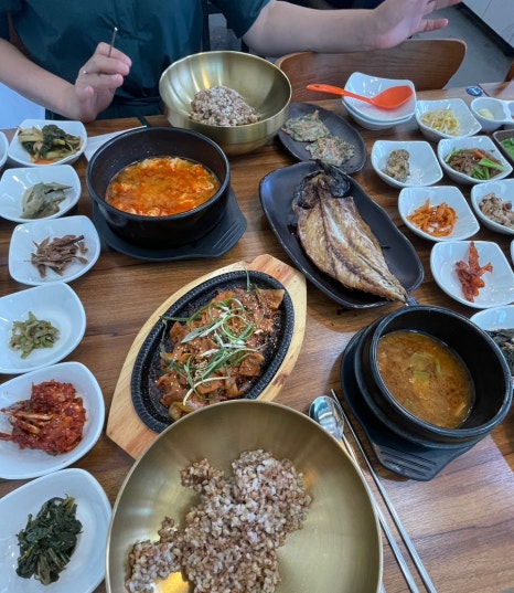 유양골 웰빙보리밥한상 이미지
