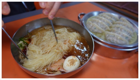 밀면 이미지