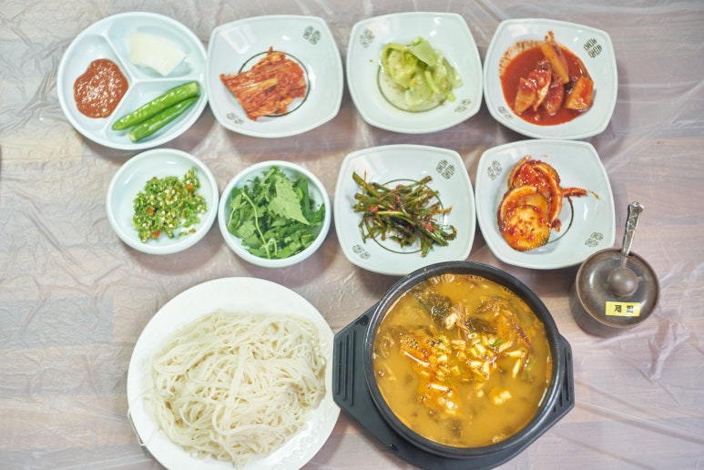 백조횟집 이미지