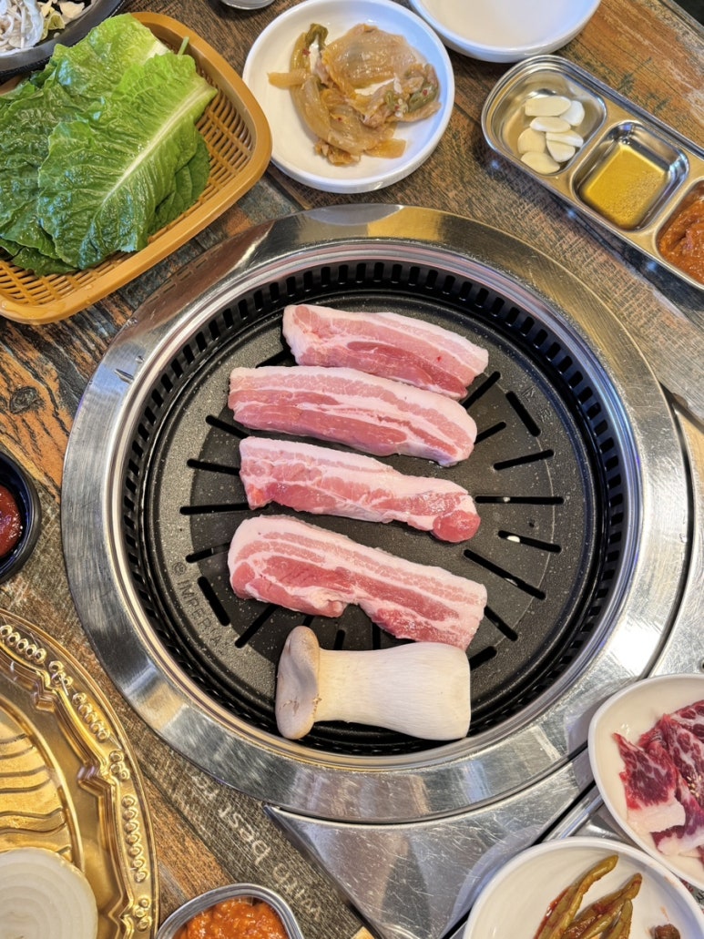 육타작 이미지