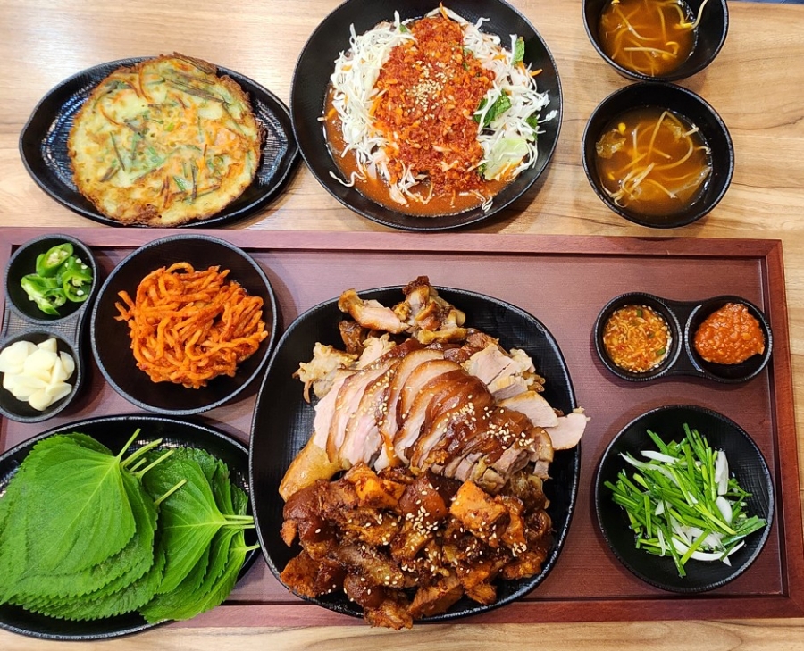 이장군족발 이미지