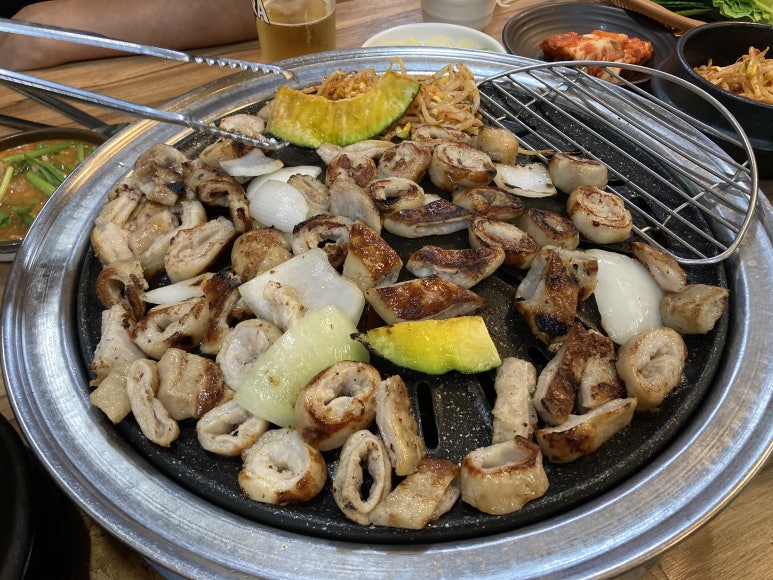 고향숯불막창식당 이미지