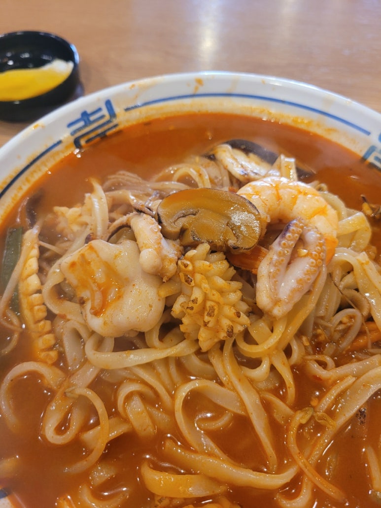 칼뽕 이미지