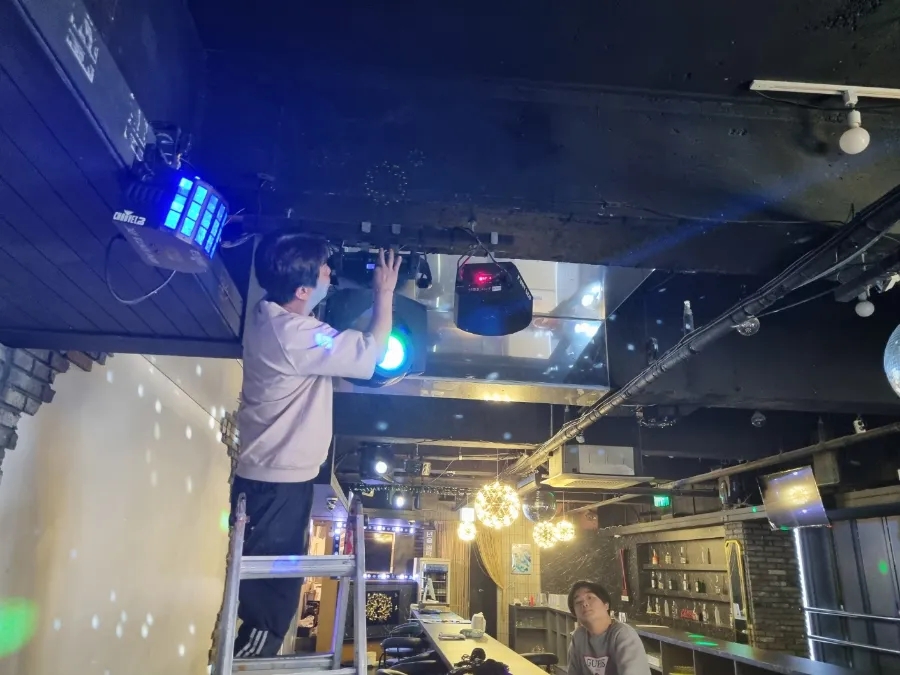 원탁가라오케 이미지