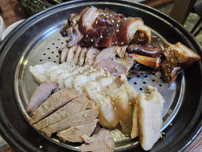정다담족발 이미지