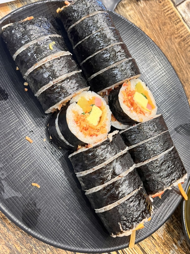 마녀김밥 이미지