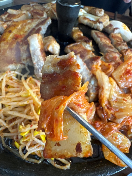 솥뚜껑삼겹살 이미지